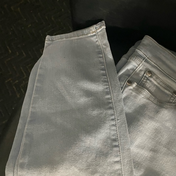 Fashion Nova, light blue jeans, size 16 - Picture 4 of 6
